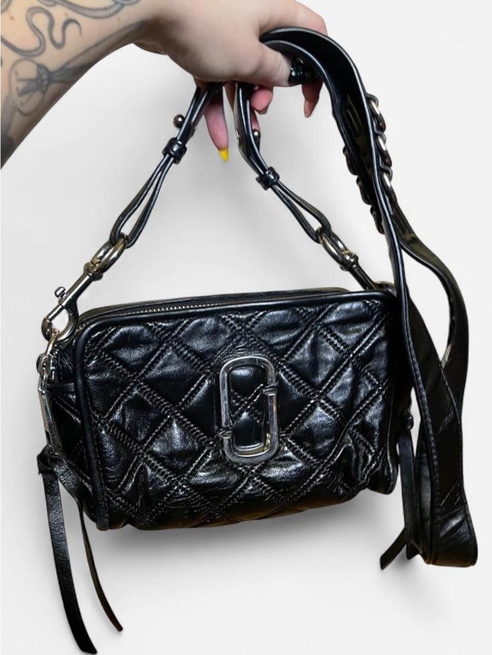 Marc Jacobs Black Quilted The Softshot 21 Crossbody Bag Silver HW